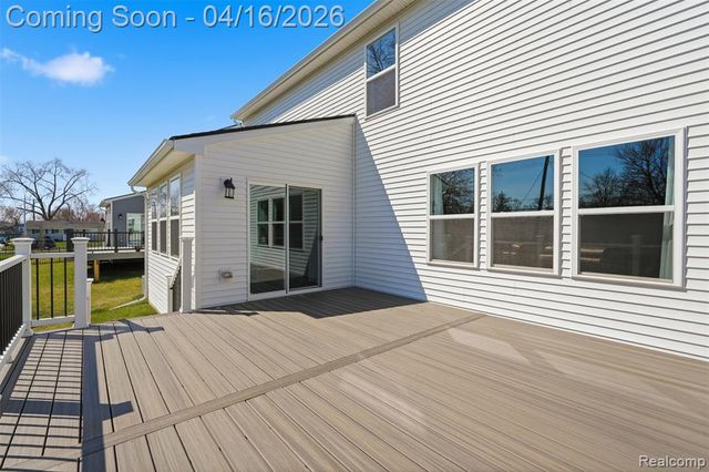 36323 Monroe, Westland, MI 48186