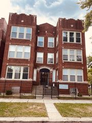 1411 E 67th Place 3E, Chicago, IL 60637