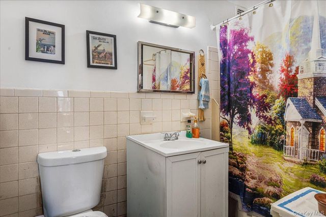 150 Hawthorne Street 6P, Brooklyn, NY 11225