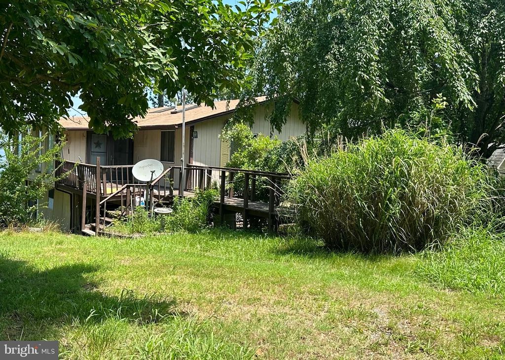 2299 NORTH INDEPENDENCE DRIVE, Montross, VA 22520