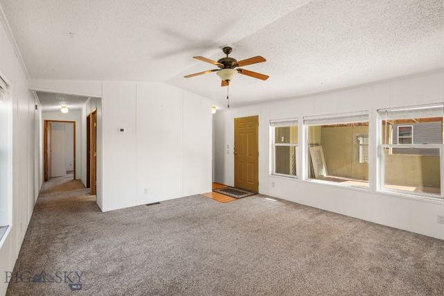 228 W Magnolia, Belgrade, MT 59714