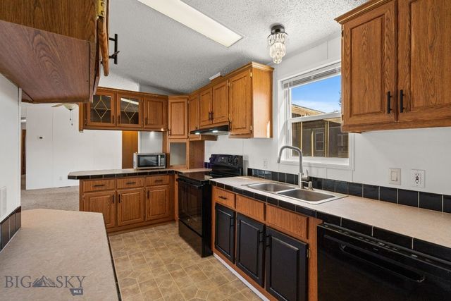 228 W Magnolia, Belgrade, MT 59714