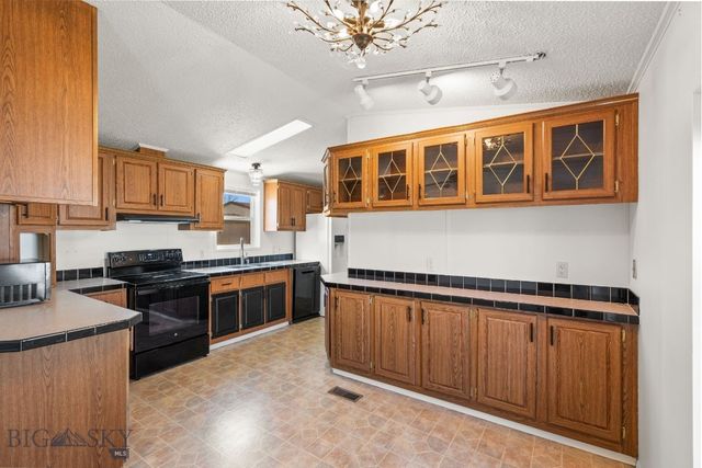 228 W Magnolia, Belgrade, MT 59714