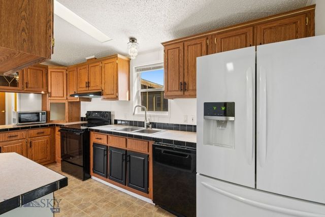 228 W Magnolia, Belgrade, MT 59714