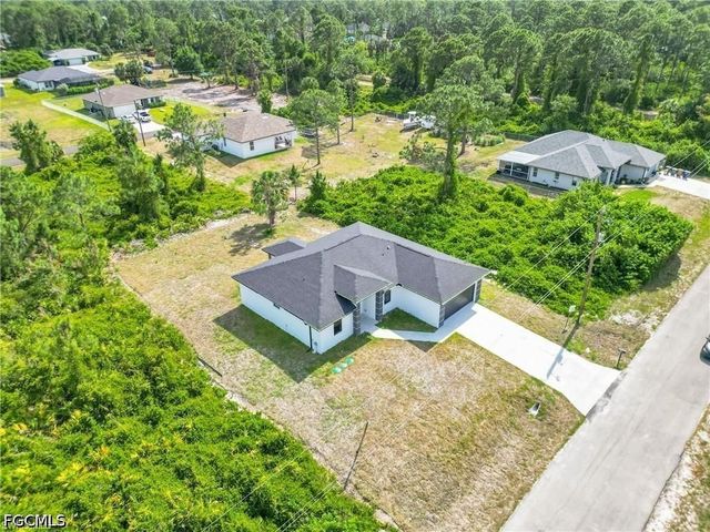 3313 66th ST W, Lehigh Acres, FL 33971