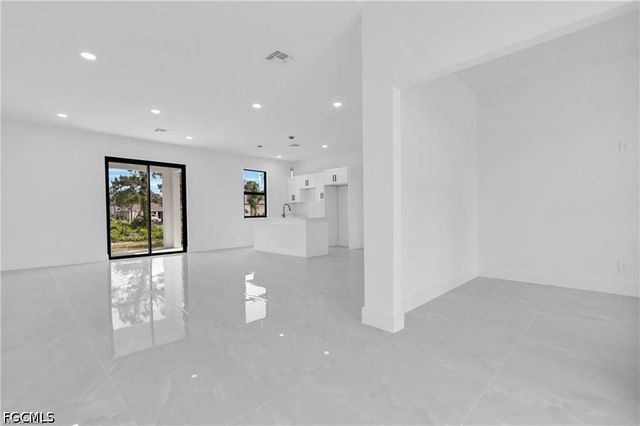 3313 66th ST W, Lehigh Acres, FL 33971