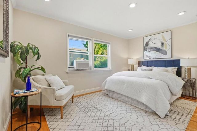 105 Louise Lane, San Mateo, CA 94403