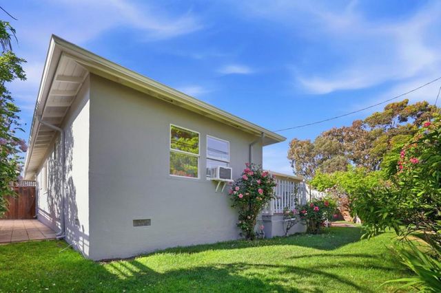 105 Louise Lane, San Mateo, CA 94403