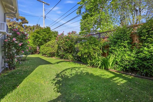 105 Louise Lane, San Mateo, CA 94403