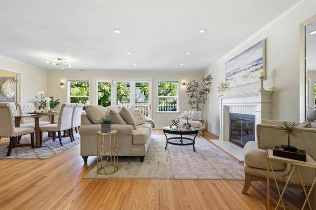 105 Louise Lane, San Mateo, CA 94403