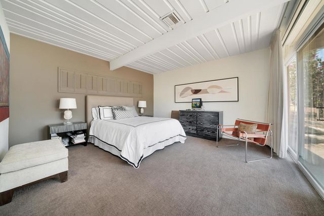 17 Cahuilla Hills Drive, Palm Springs, CA 92264