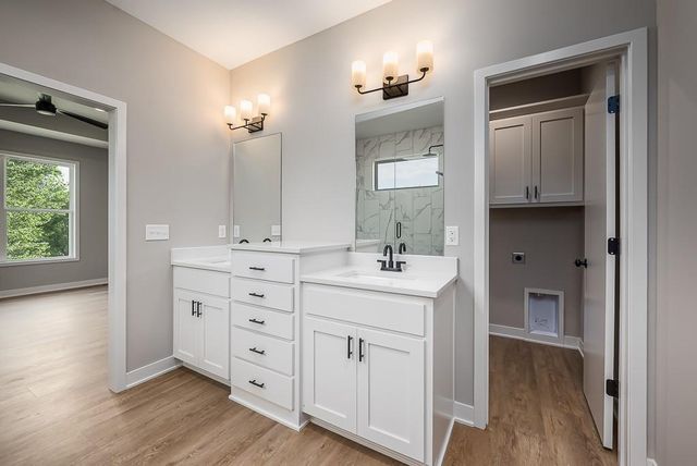 11456 Yecker Avenue, Kansas City, KS 66109