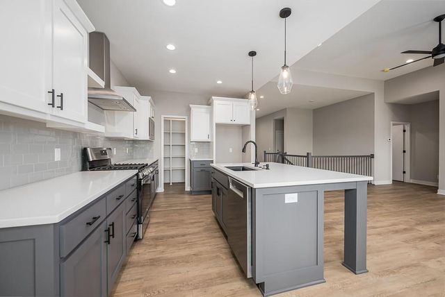 11456 Yecker Avenue, Kansas City, KS 66109