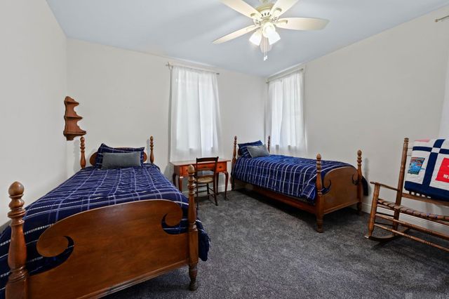 1433 Lakewood Dr, Zachary, LA 70791