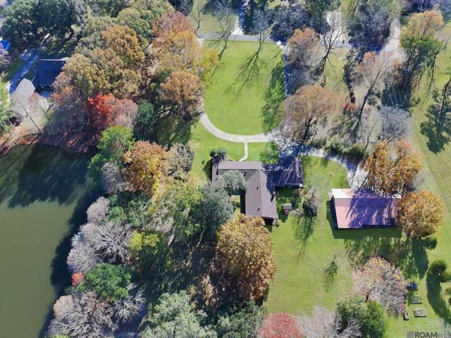 1433 Lakewood Dr, Zachary, LA 70791