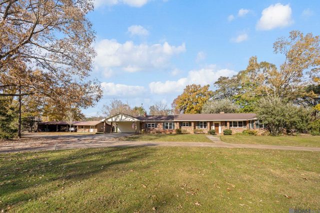 1433 Lakewood Dr, Zachary, LA 70791