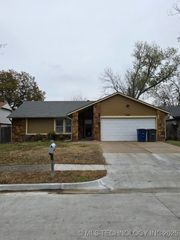 3309 S 139th East Avenue, Tulsa, OK 74134