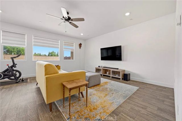 2413 Explorador, Merced, CA 95340