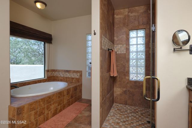 5251 W Desert Falcon Lane, Tucson, AZ 85742