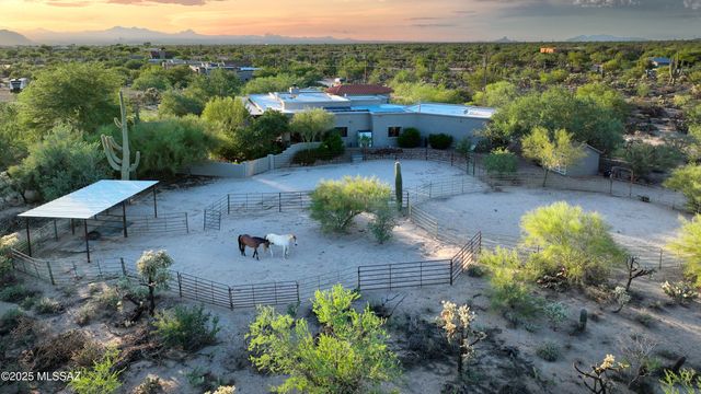 5251 W Desert Falcon Lane, Tucson, AZ 85742