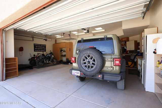 5251 W Desert Falcon Lane, Tucson, AZ 85742