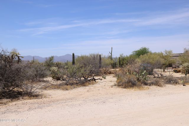 5251 W Desert Falcon Lane, Tucson, AZ 85742