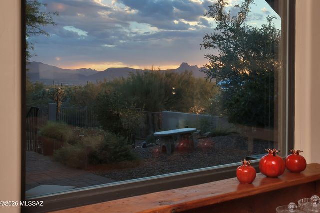 5251 W Desert Falcon Lane, Tucson, AZ 85742