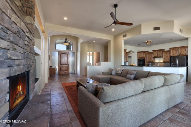 5251 W Desert Falcon Lane, Tucson, AZ 85742