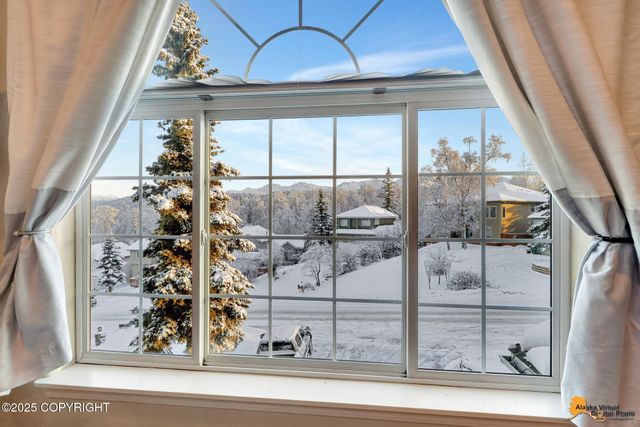 8730 Geirinhas Place, Anchorage, AK 99507