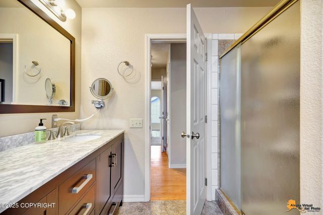 8730 Geirinhas Place, Anchorage, AK 99507