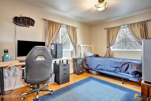 8730 Geirinhas Place, Anchorage, AK 99507