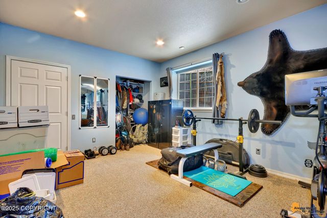 8730 Geirinhas Place, Anchorage, AK 99507