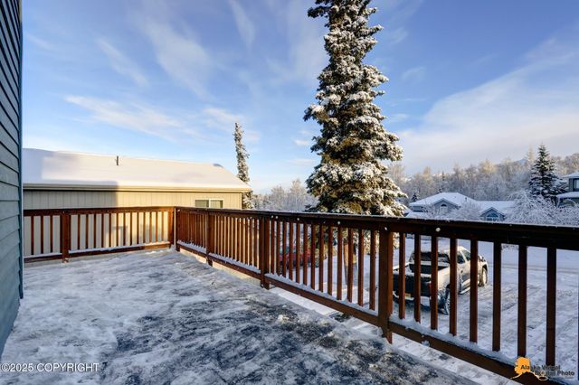 8730 Geirinhas Place, Anchorage, AK 99507