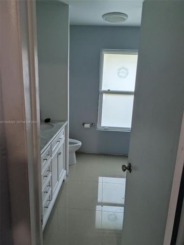 4105 NW 78th Way, Coral Springs, FL 33065