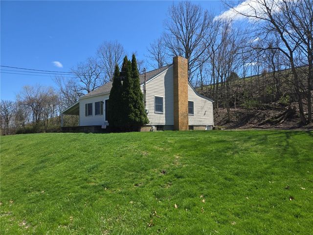 242 Stone Quarry Rd, Center Twp, PA 15061