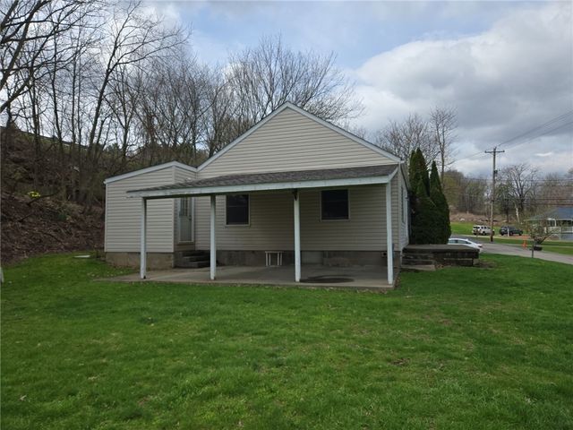 242 Stone Quarry Rd, Center Twp, PA 15061