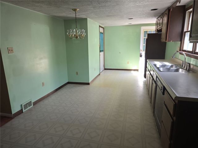 242 Stone Quarry Rd, Center Twp, PA 15061