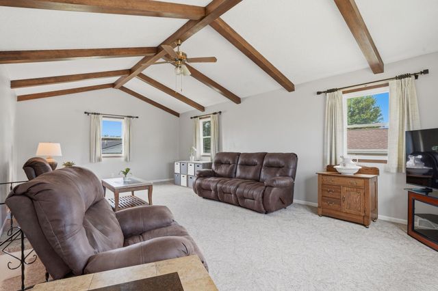 803 Sunset Street, New Hampton, IA 50659