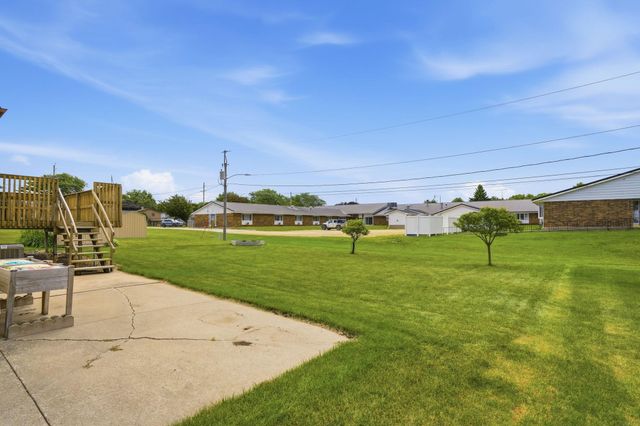 803 Sunset Street, New Hampton, IA 50659
