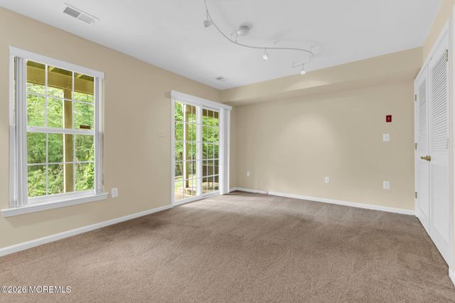 14 W Aspen Way, Matawan, NJ 07747