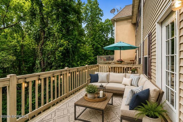 14 W Aspen Way, Matawan, NJ 07747