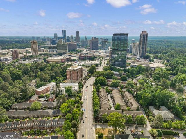 3668 Brookhaven Manor Crossing NE, Atlanta, GA 30319