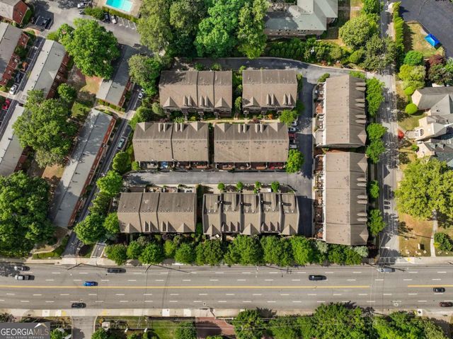 3668 Brookhaven Manor Crossing NE, Atlanta, GA 30319