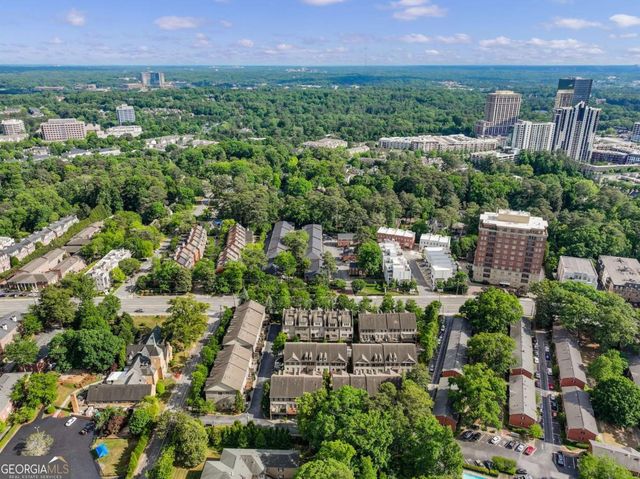 3668 Brookhaven Manor Crossing NE, Atlanta, GA 30319