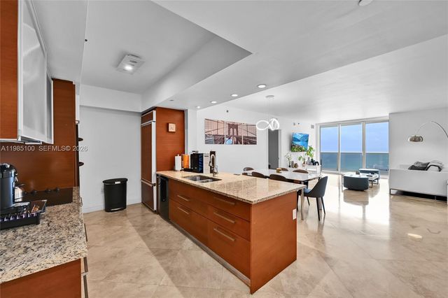 1830 S Ocean Dr 3104, Hallandale Beach, FL 33009