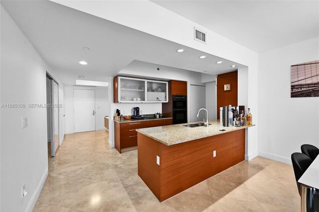 1830 S Ocean Dr 3104, Hallandale Beach, FL 33009