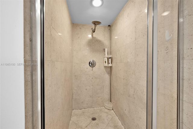 1830 S Ocean Dr 3104, Hallandale Beach, FL 33009