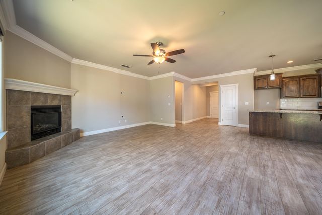 5571 Muir Peak Road, Redding, CA 96002