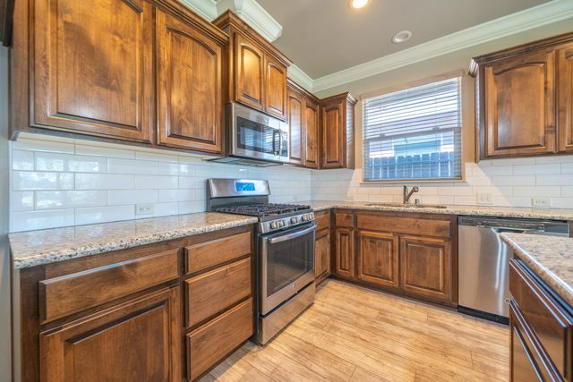 5571 Muir Peak Road, Redding, CA 96002