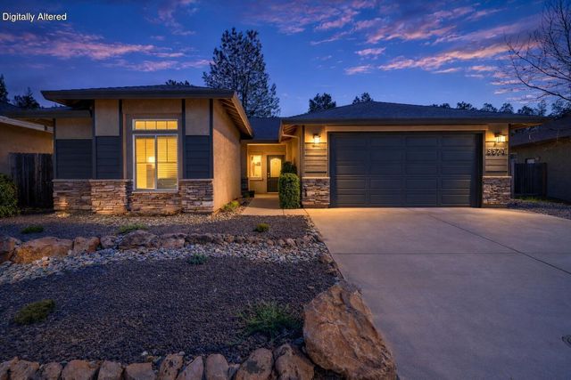 5571 Muir Peak Road, Redding, CA 96002